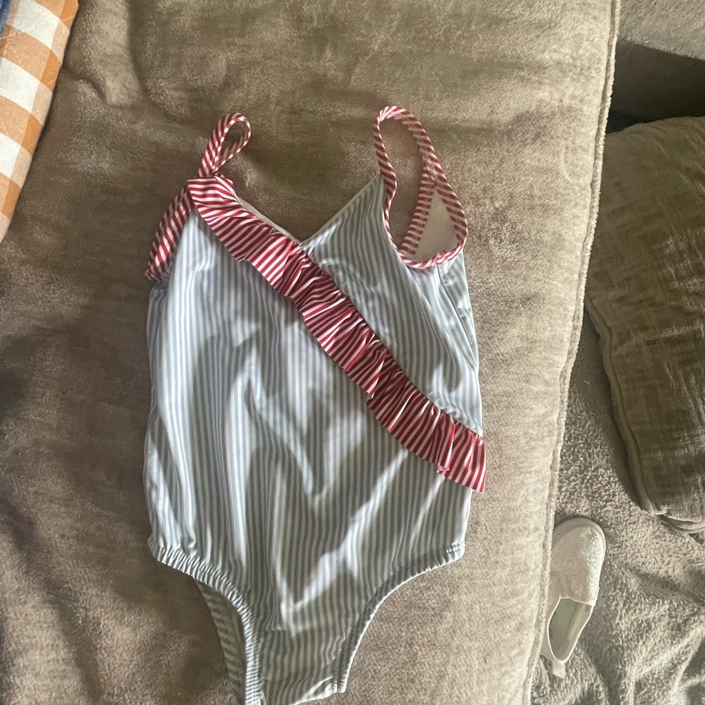 Little English size 5 girls bathing suit